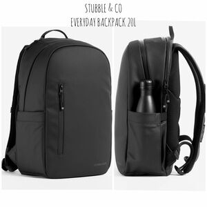 ✨NWT STUBBLE & CO UNISEX EVERYDAY BACKPACK 20L✨